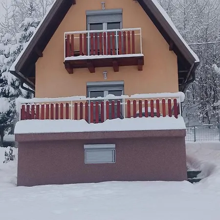 بيت للعطل Planinska Kuca S&i بيلاسنيكا